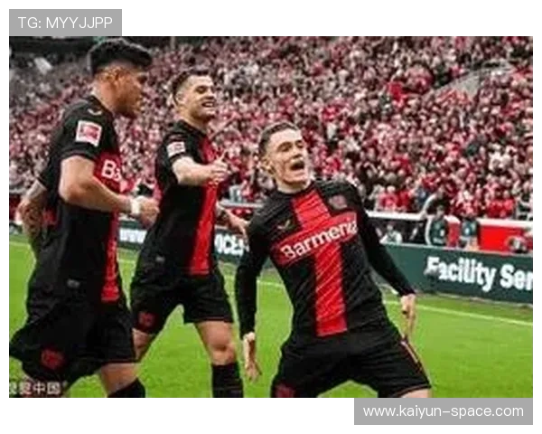 奥林匹亚科斯对阵勒沃库森，附加赛首回合势均力敌